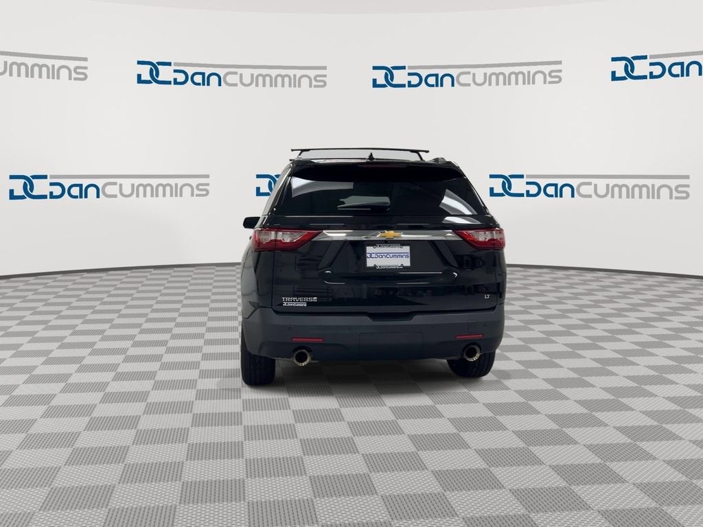 2018 Chevrolet Traverse LT Cloth
