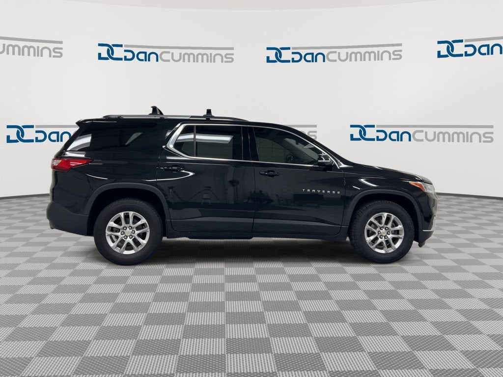 2018 Chevrolet Traverse LT Cloth
