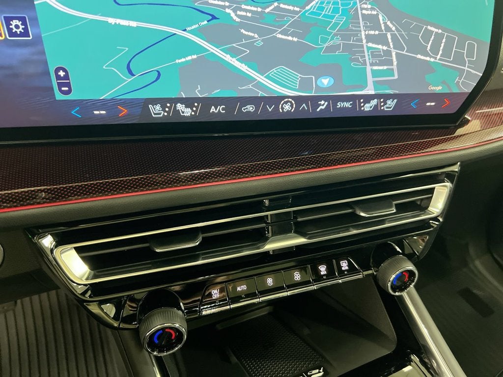 2027 Chevrolet Traverse RS - Photo 17
