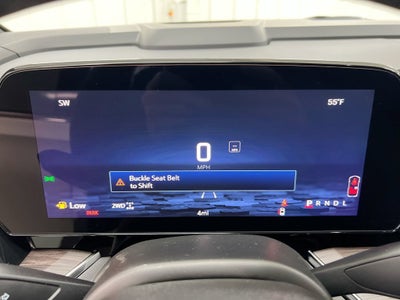 2027 Chevrolet Suburban LS