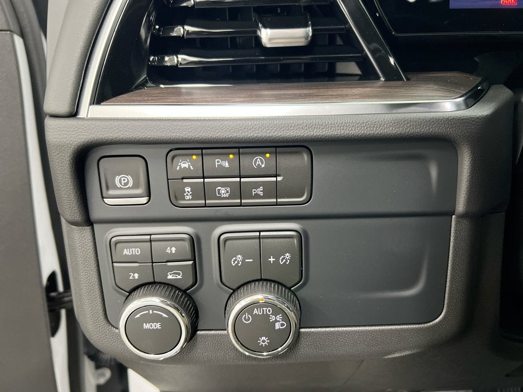 2027 Chevrolet Suburban LS