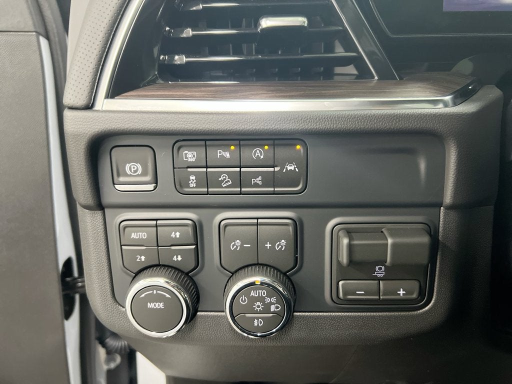 2027 Chevrolet Suburban Premier