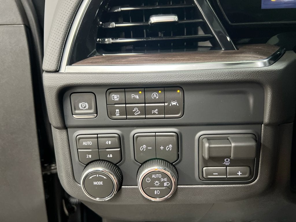 2027 Chevrolet Suburban Premier