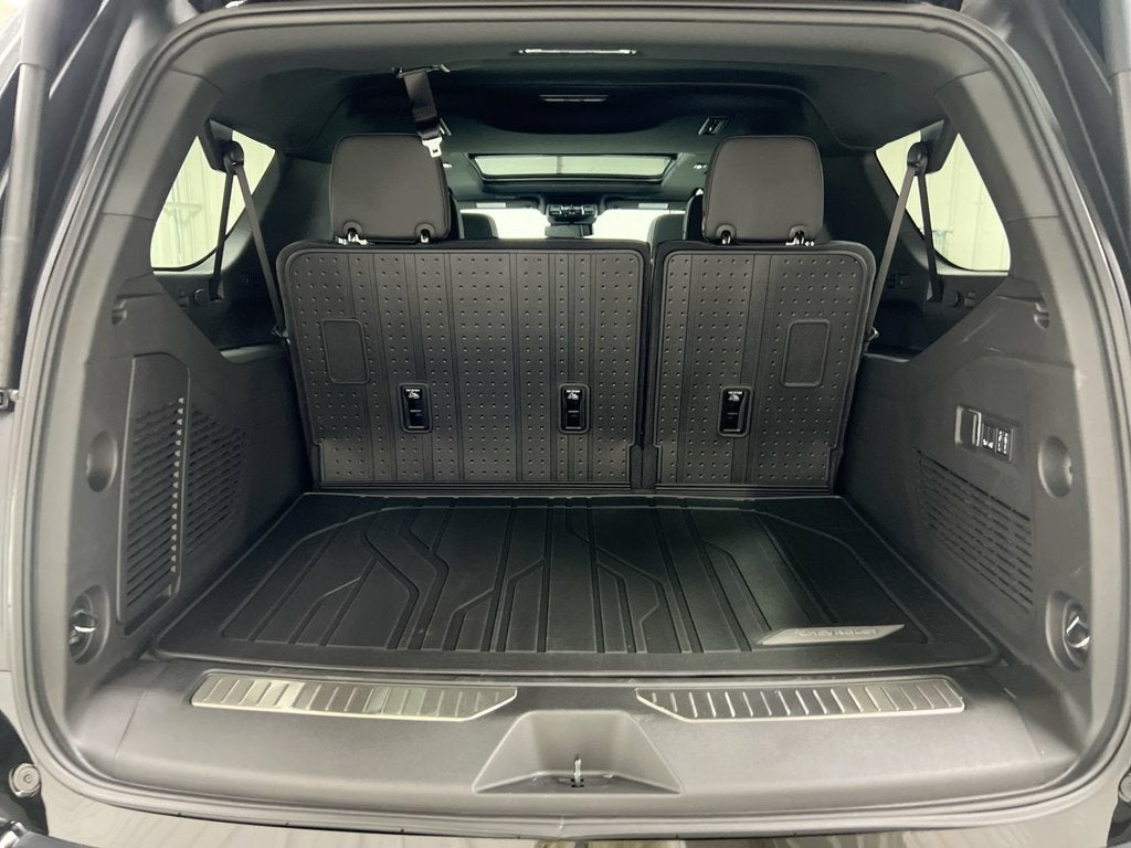 2027 Chevrolet Suburban Premier