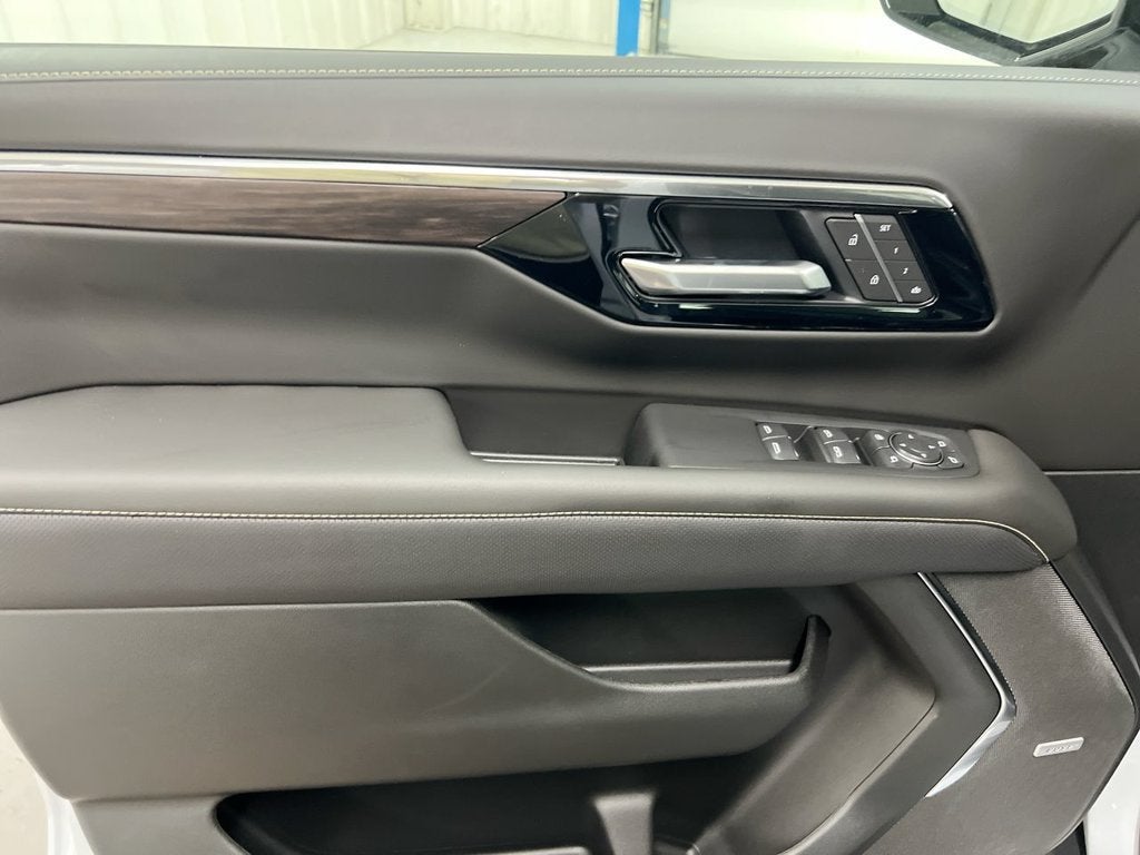2027 Chevrolet Suburban Premier