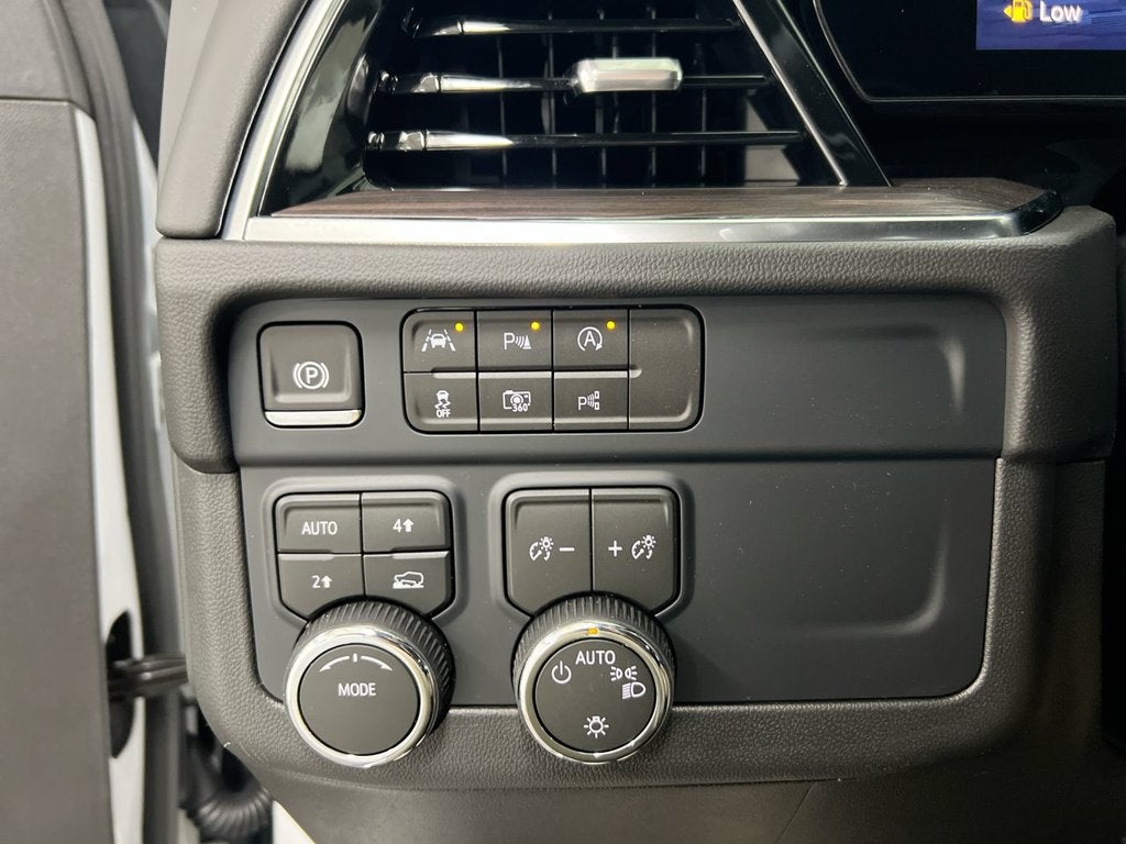 2027 Chevrolet Tahoe LS