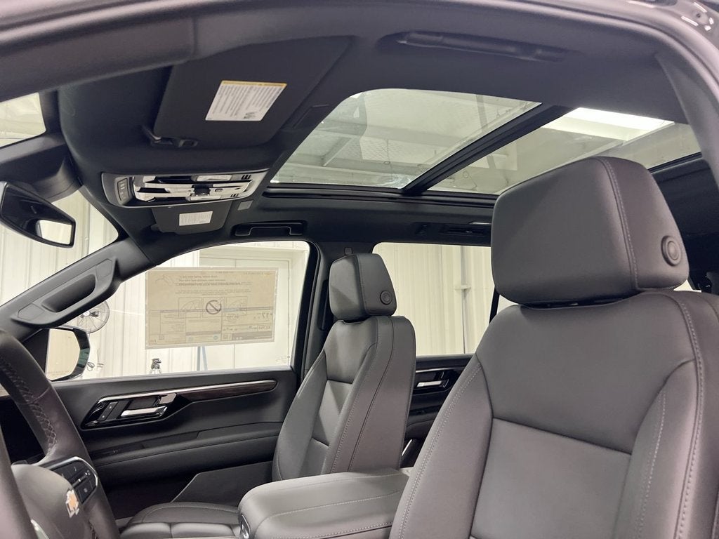 2027 Chevrolet Tahoe LT - Photo 20