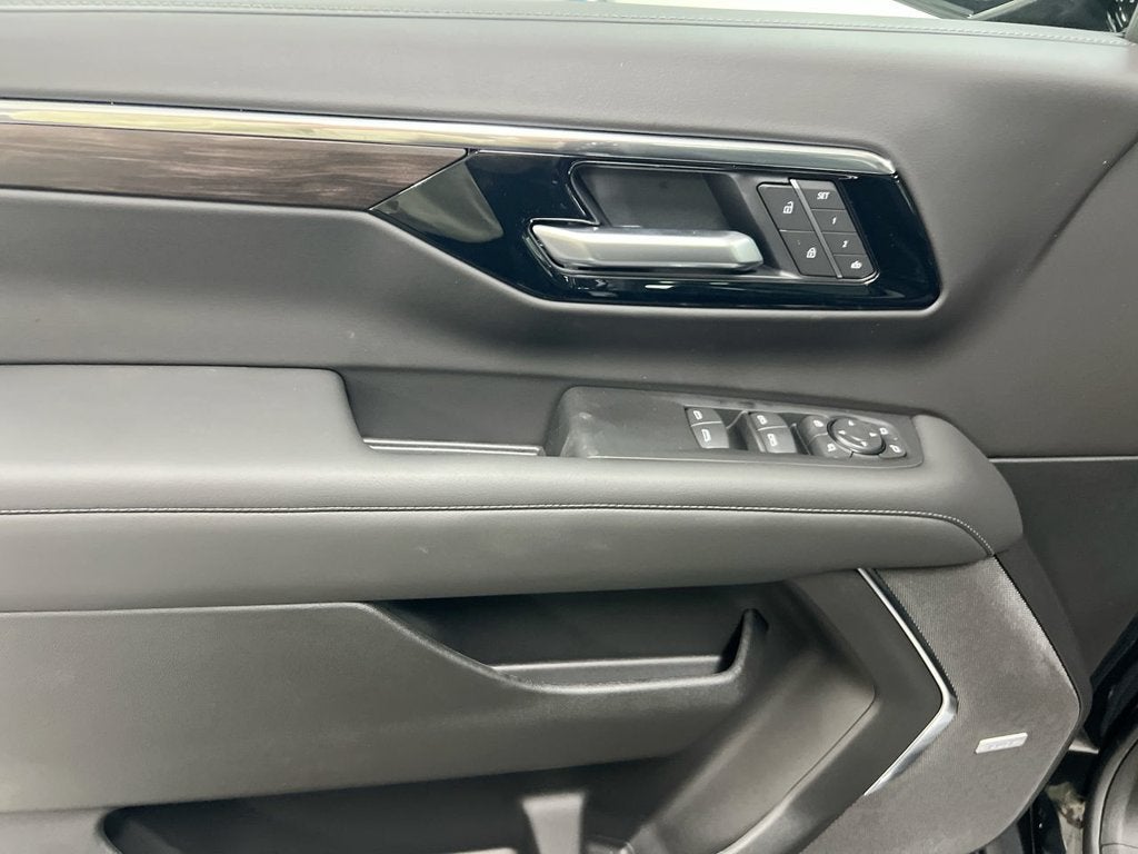 2027 Chevrolet Tahoe LT - Photo 22