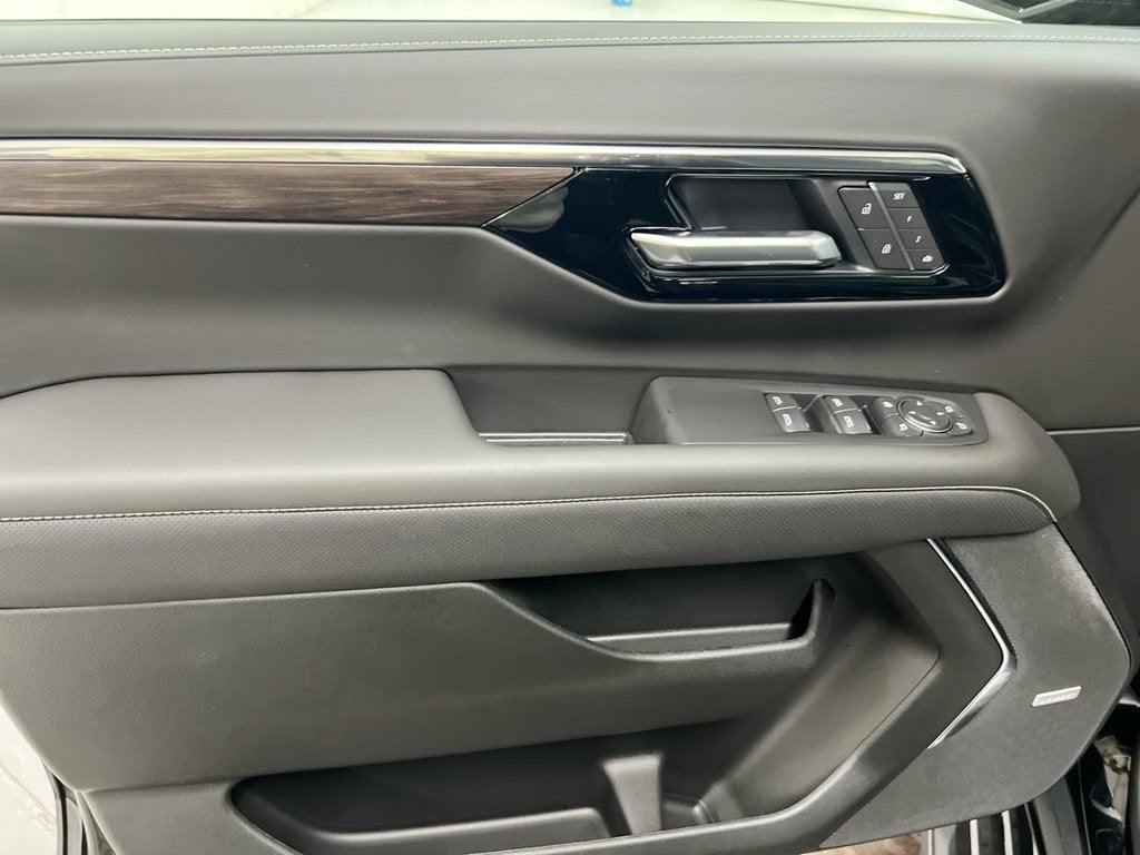 2027 Chevrolet Tahoe Premier