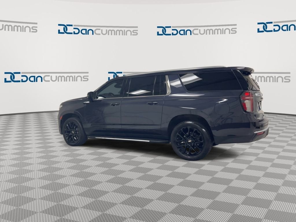 2022 Chevrolet Suburban LT