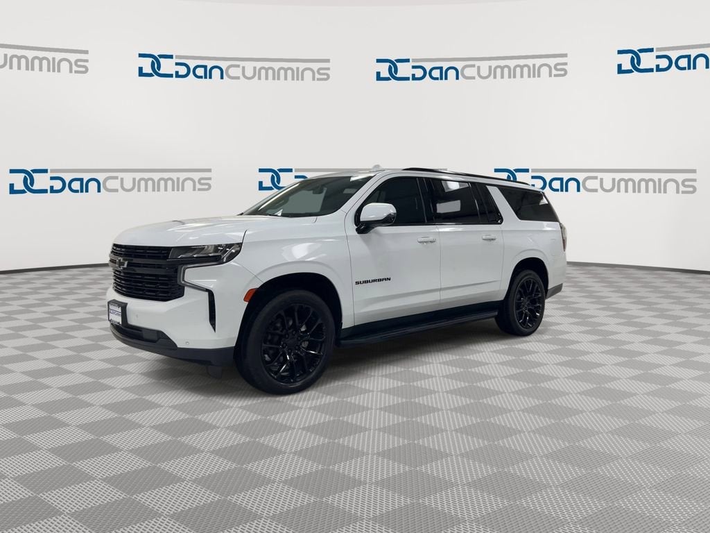 2023 Chevrolet Suburban RST