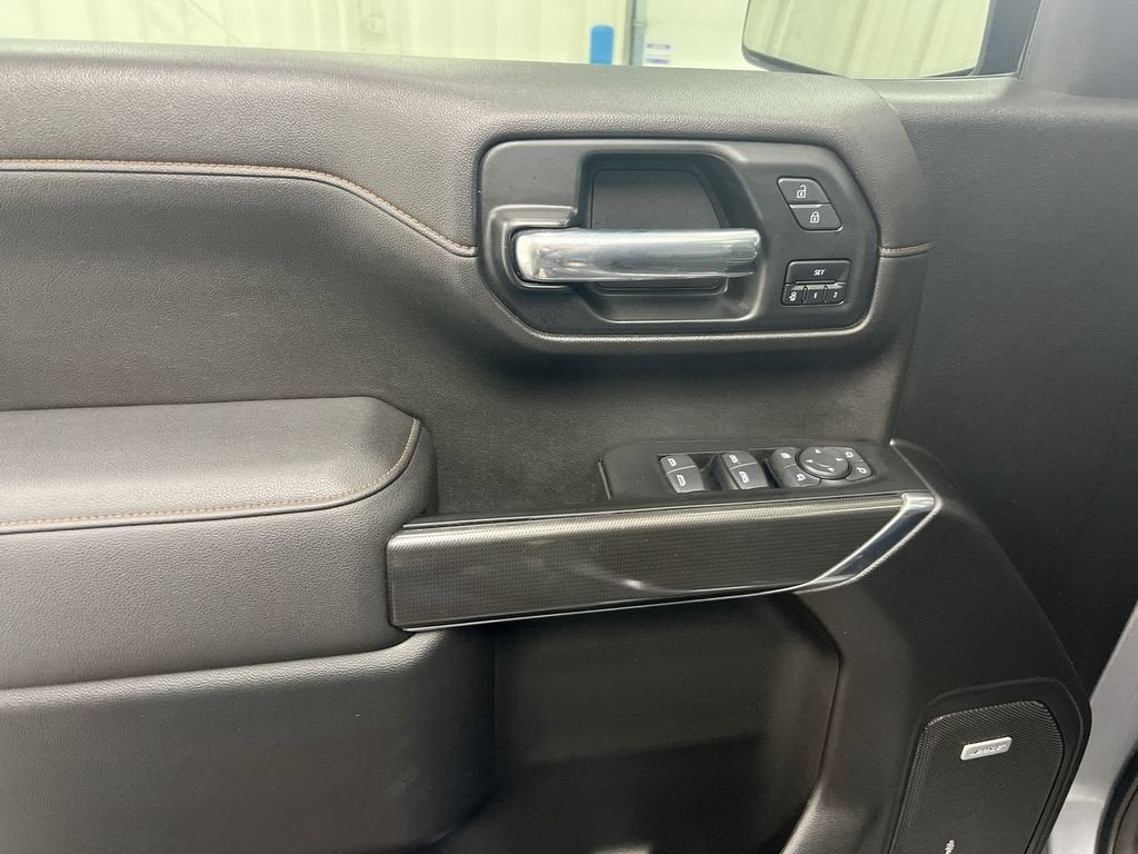 2022 GMC Sierra 1500 Limited AT4