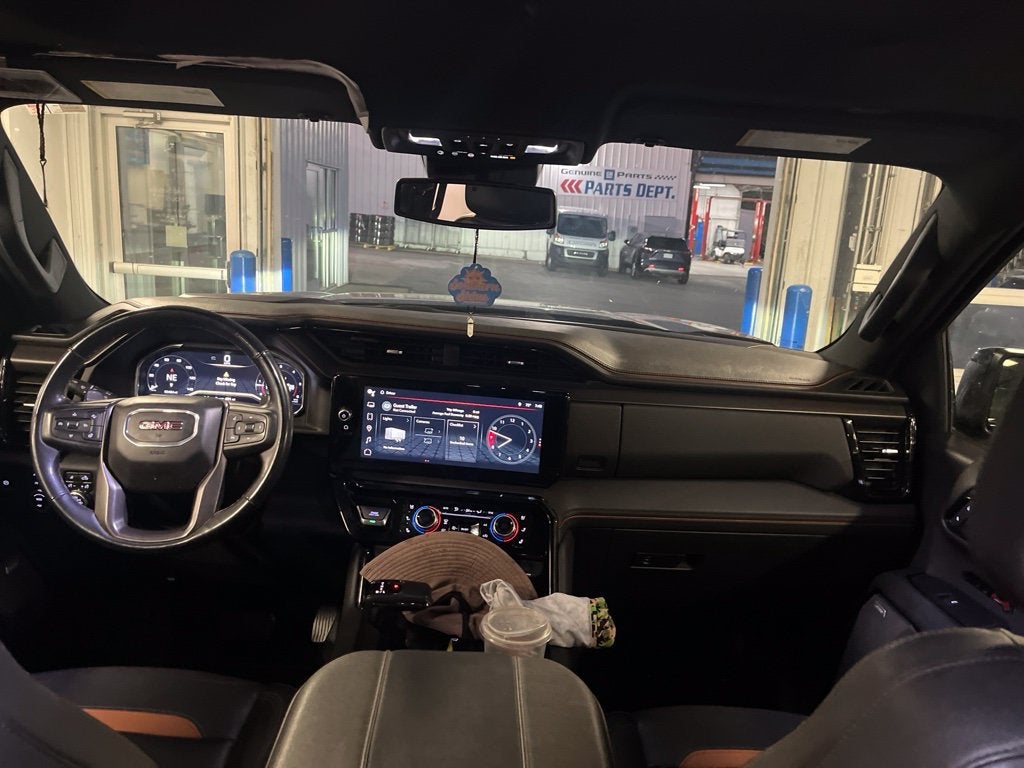 2025 GMC Sierra 1500 AT4