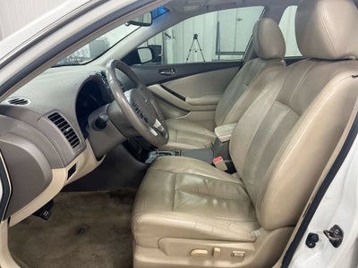 2010 Nissan Altima 3.5 SR