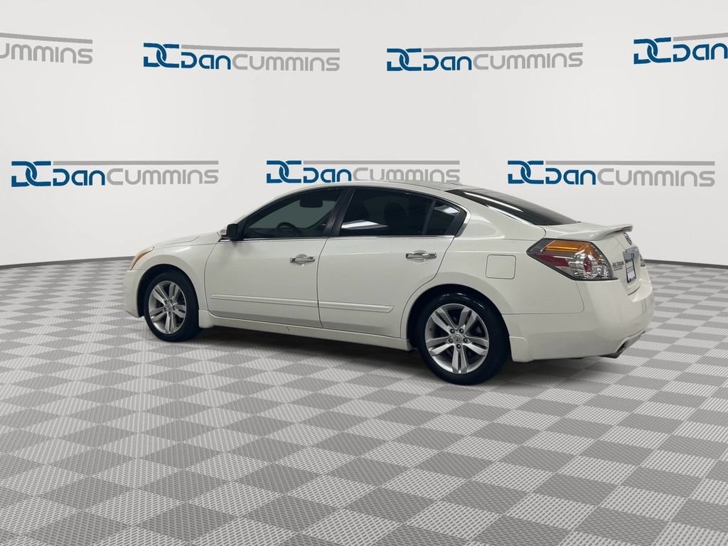2010 Nissan Altima 3.5 SR