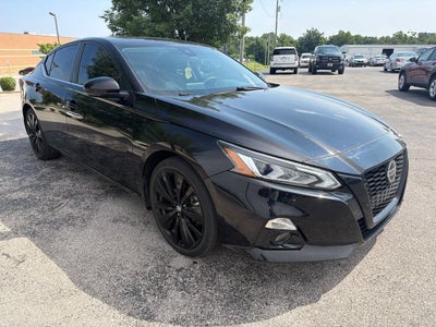 2022 Nissan Altima 2.5 SR