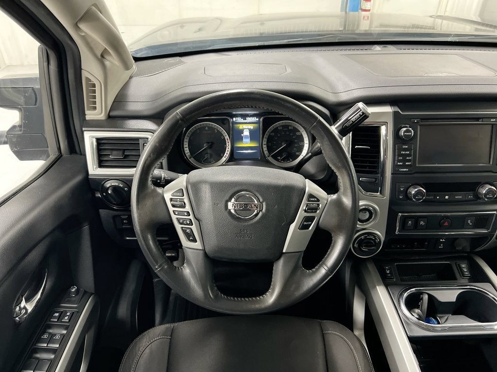 2017 Nissan Titan SV
