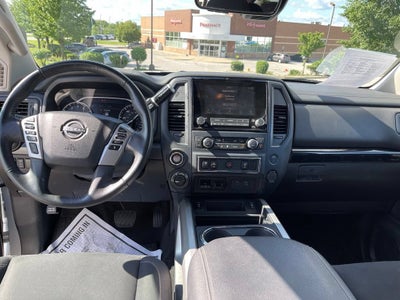 2024 Nissan Titan SV