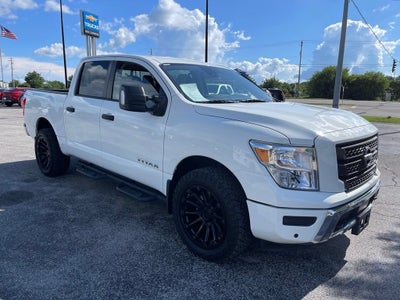2024 Nissan Titan SV