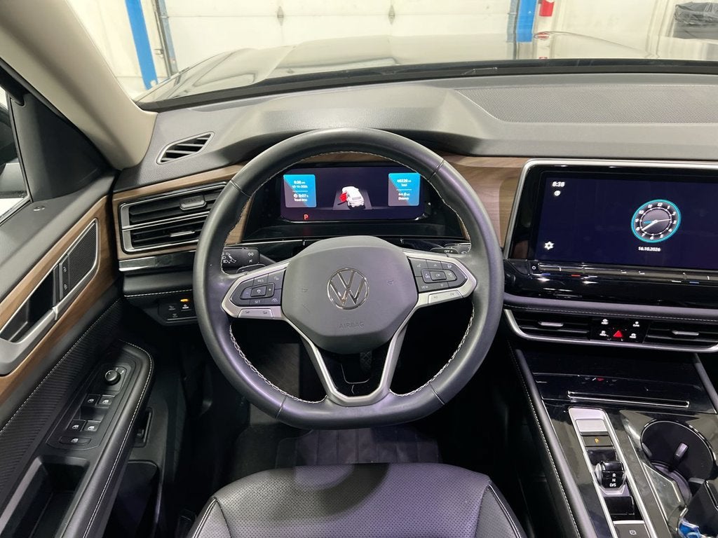 2024 Volkswagen Atlas 2.0T SE w/Technology
