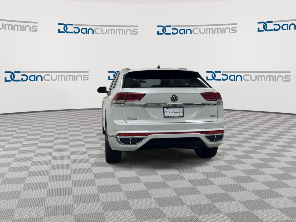 2022 Volkswagen Atlas Cross Sport 2.0T SEL R-Line