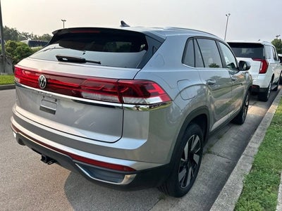 2025 Volkswagen Atlas Cross Sport 2.0T SE w/Technology