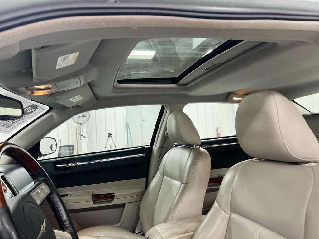 2005 Chrysler 300 300 Touring