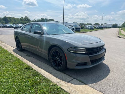2017 Dodge Charger SE