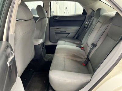2006 Chrysler 300 4dr Sdn 300