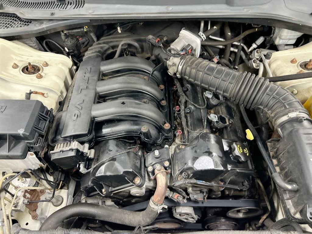 2006 Chrysler 300 4dr Sdn 300
