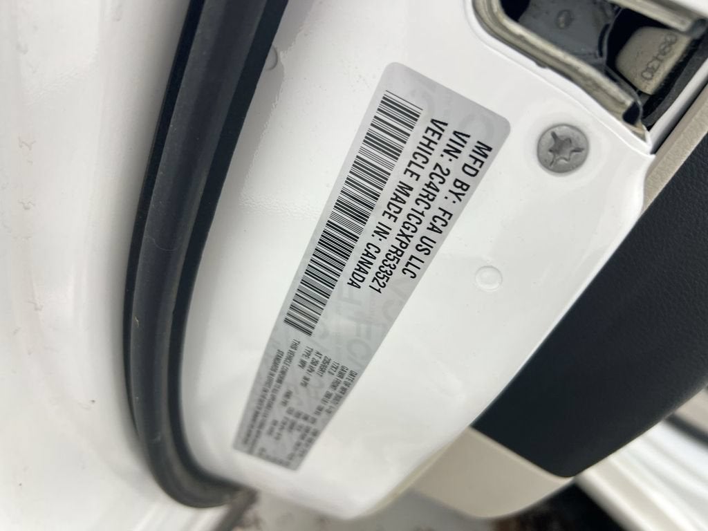 2023 Chrysler Voyager LX