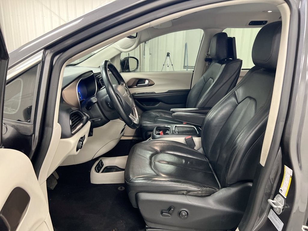 2018 Chrysler Pacifica Touring L Plus
