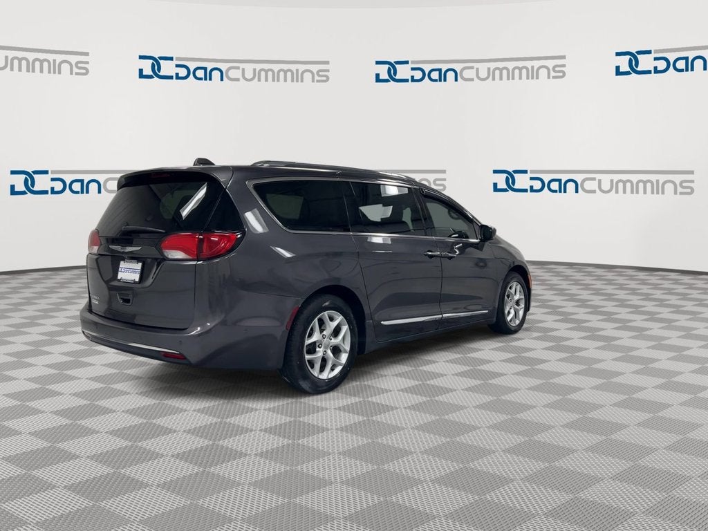 2018 Chrysler Pacifica Touring L Plus