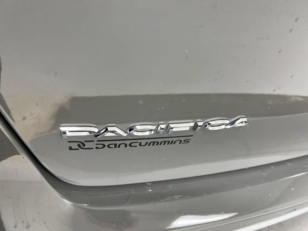 2021 Chrysler Pacifica Touring