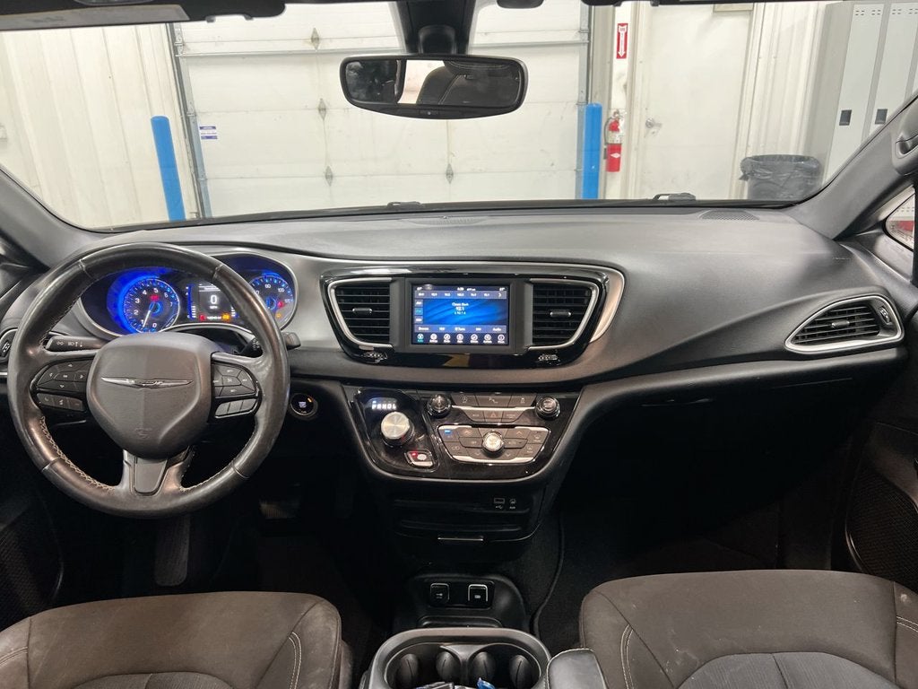 2020 Chrysler Pacifica Touring