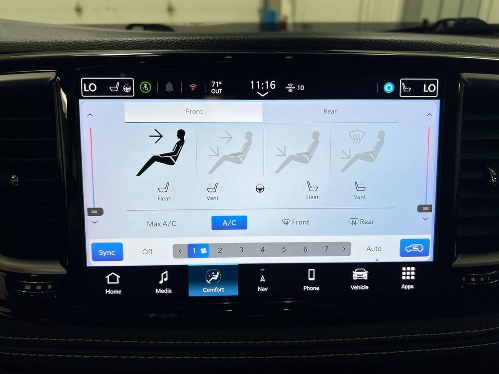 2024 Chrysler Pacifica Limited