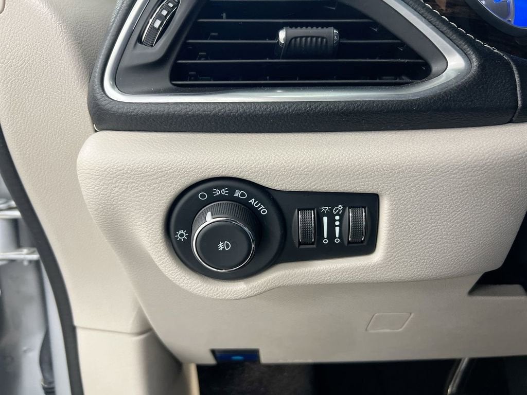 2024 Chrysler Pacifica Limited