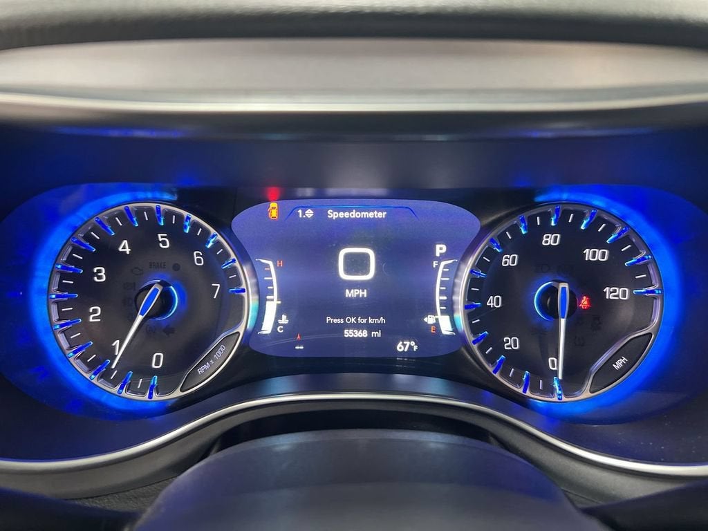 2025 Chrysler PACIFICA Base