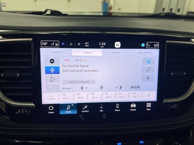 2025 Chrysler PACIFICA Base