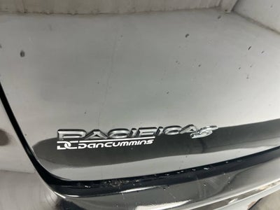 2025 Chrysler PACIFICA Base