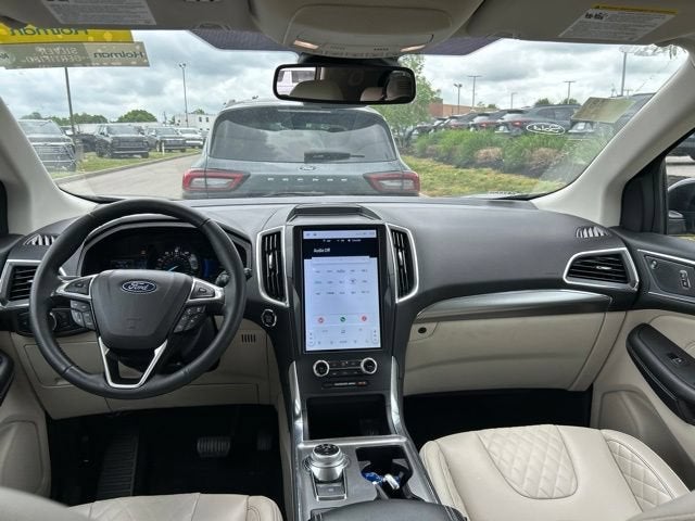2023 Ford Edge Titanium