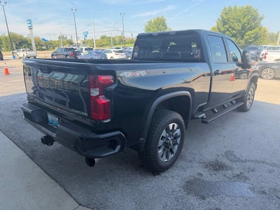 2024 Chevrolet Silverado 2500 HD Custom