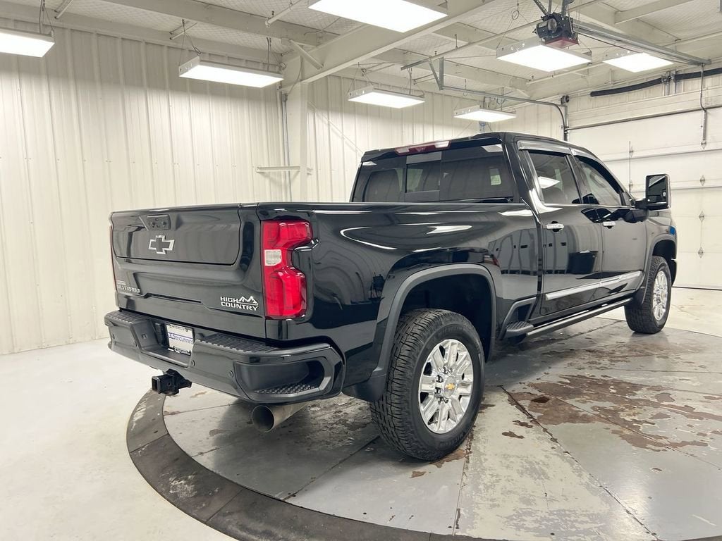 2024 Chevrolet Silverado 3500 HD High Country
