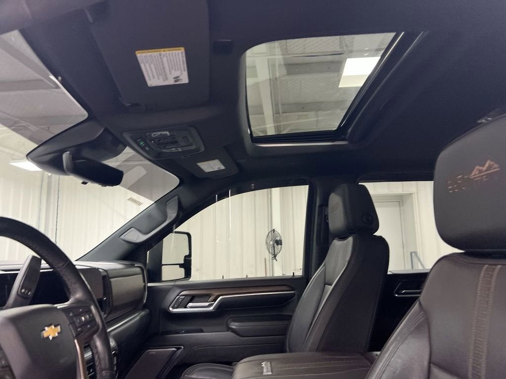 2024 Chevrolet Silverado 3500 HD High Country