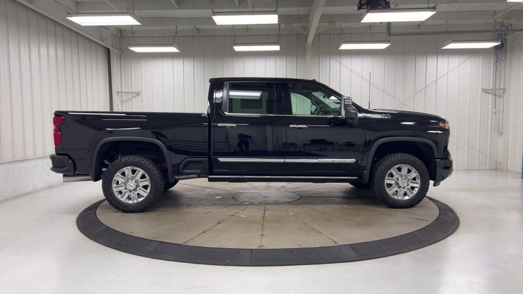2024 Chevrolet Silverado 3500 HD High Country