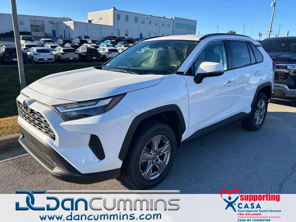 2024 Toyota RAV4 XLE