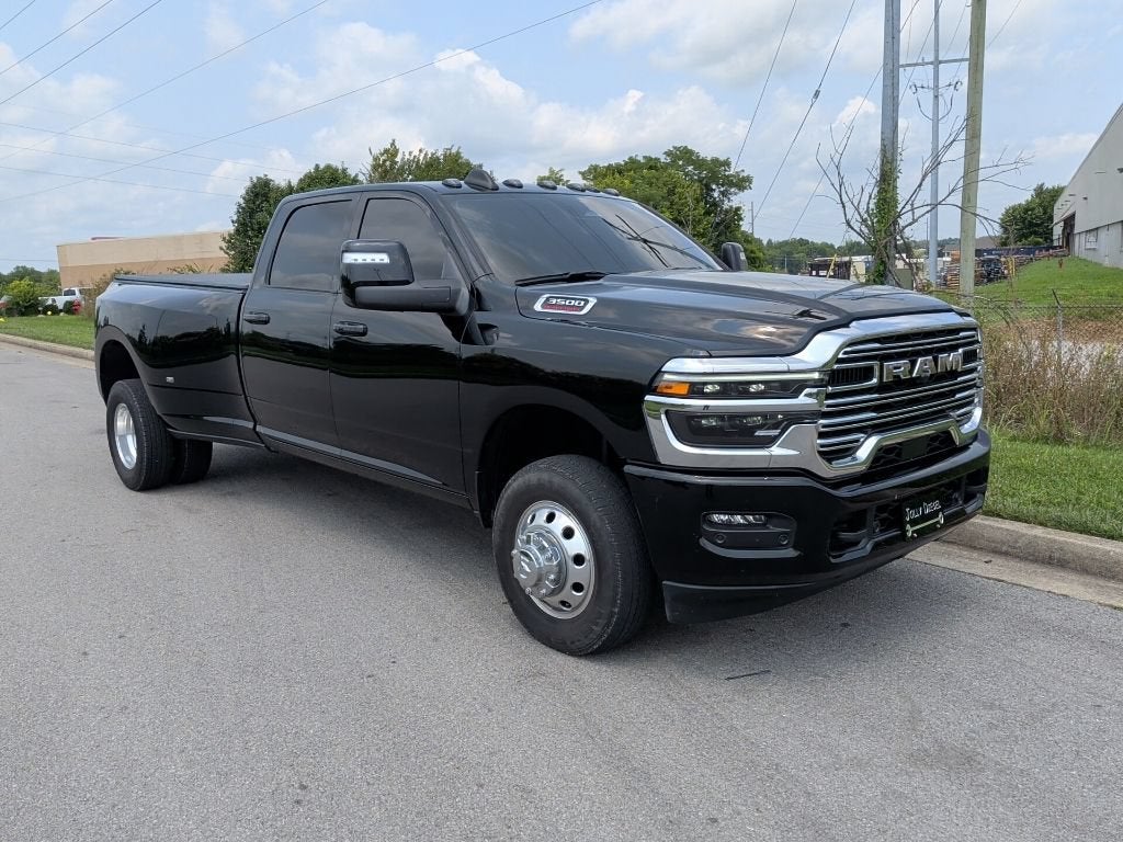 2025 RAM 3500 Laramie