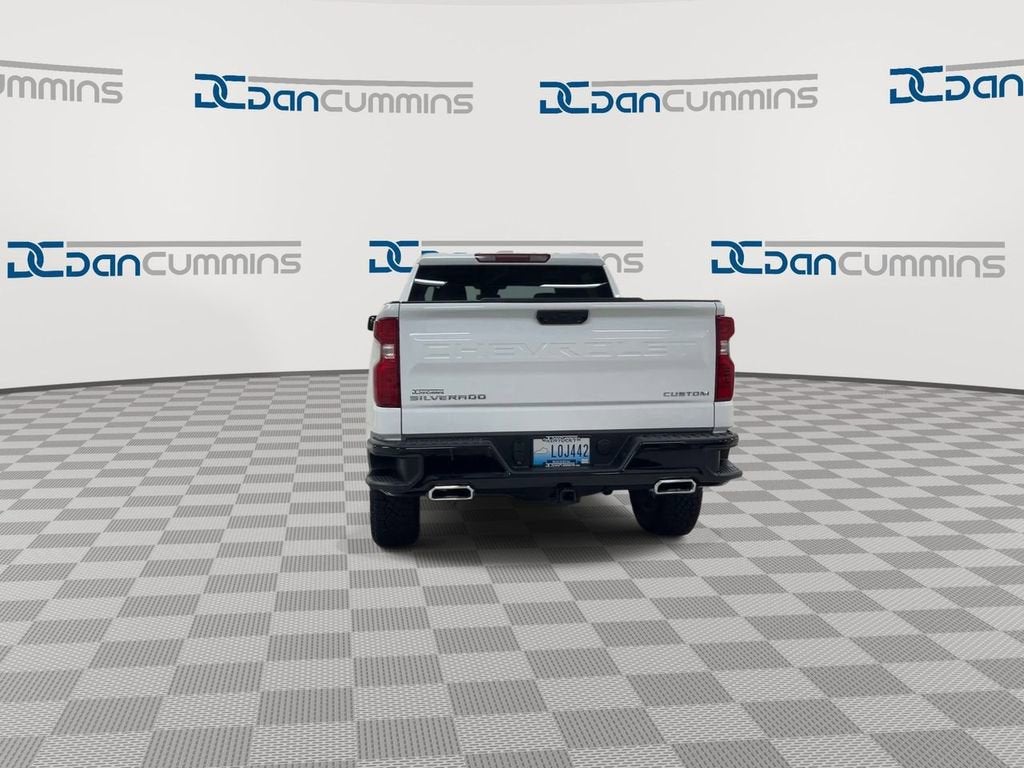 2024 Chevrolet Silverado 1500 Custom Trail Boss