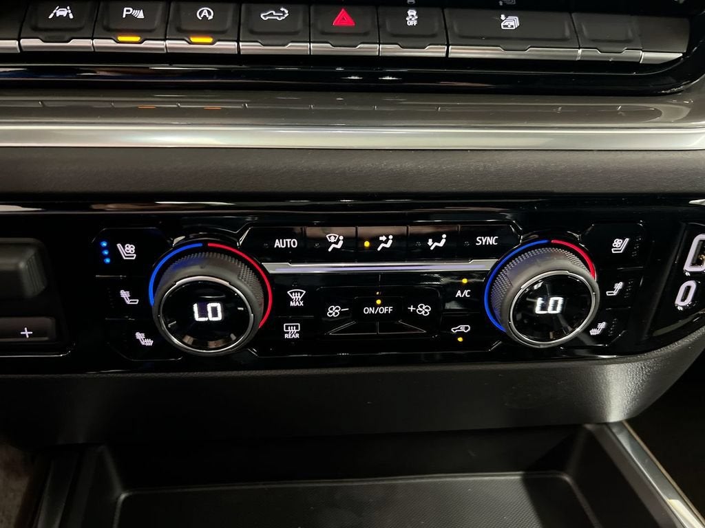 2026 Chevrolet Silverado 1500 High Country - Photo 17