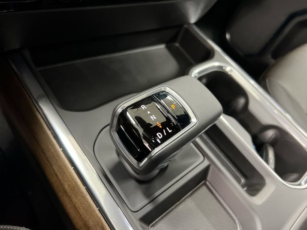 2026 Chevrolet Silverado 1500 High Country - Photo 18